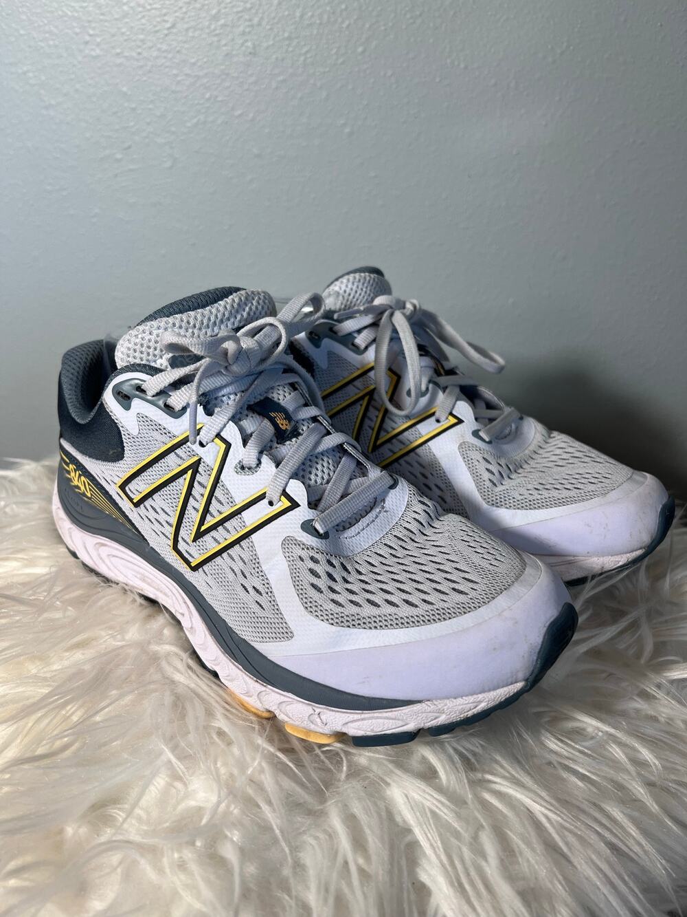 New Balance Womens Sz 9 840LA5 Grey Mango Running Training Cushion Athletic Shoe
